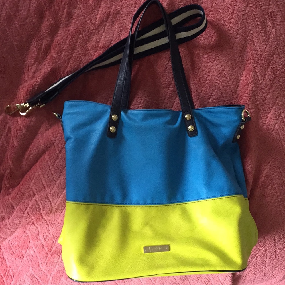 Jessica Simpson bag